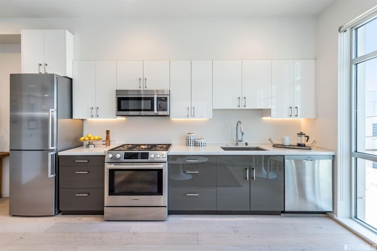 1001 17th St