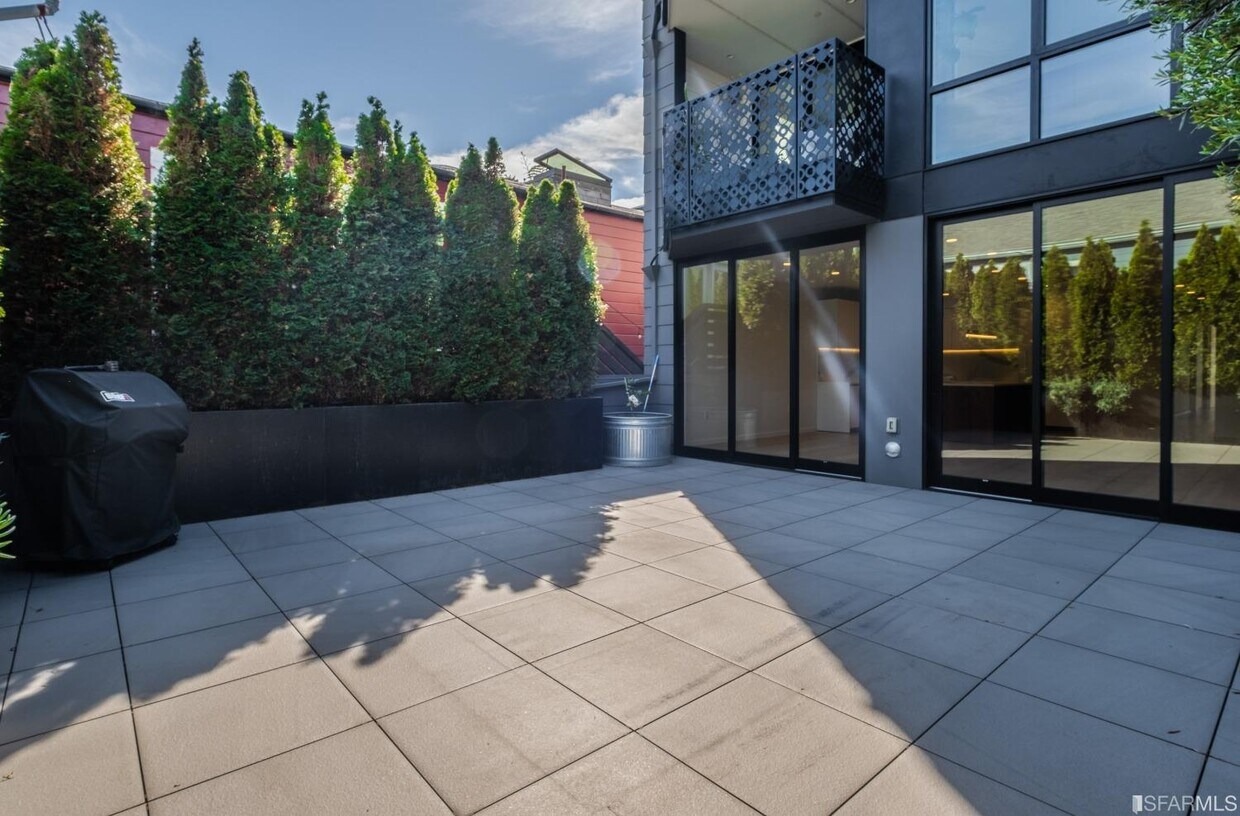 131 Missouri St