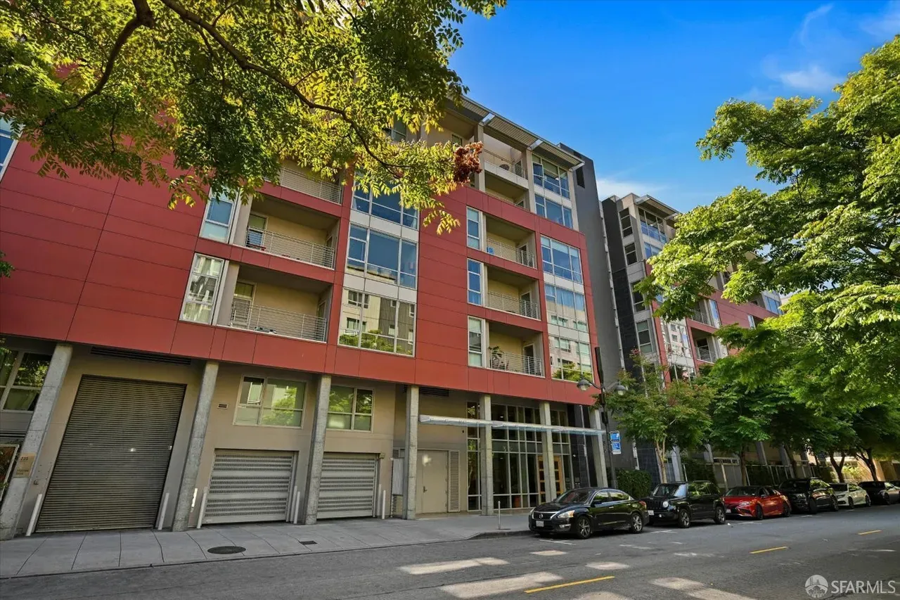 235 Berry
