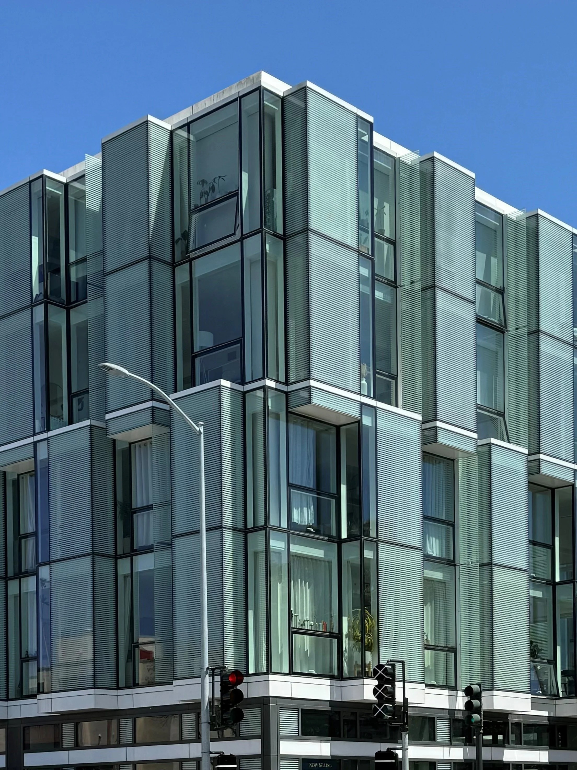 555 Fulton