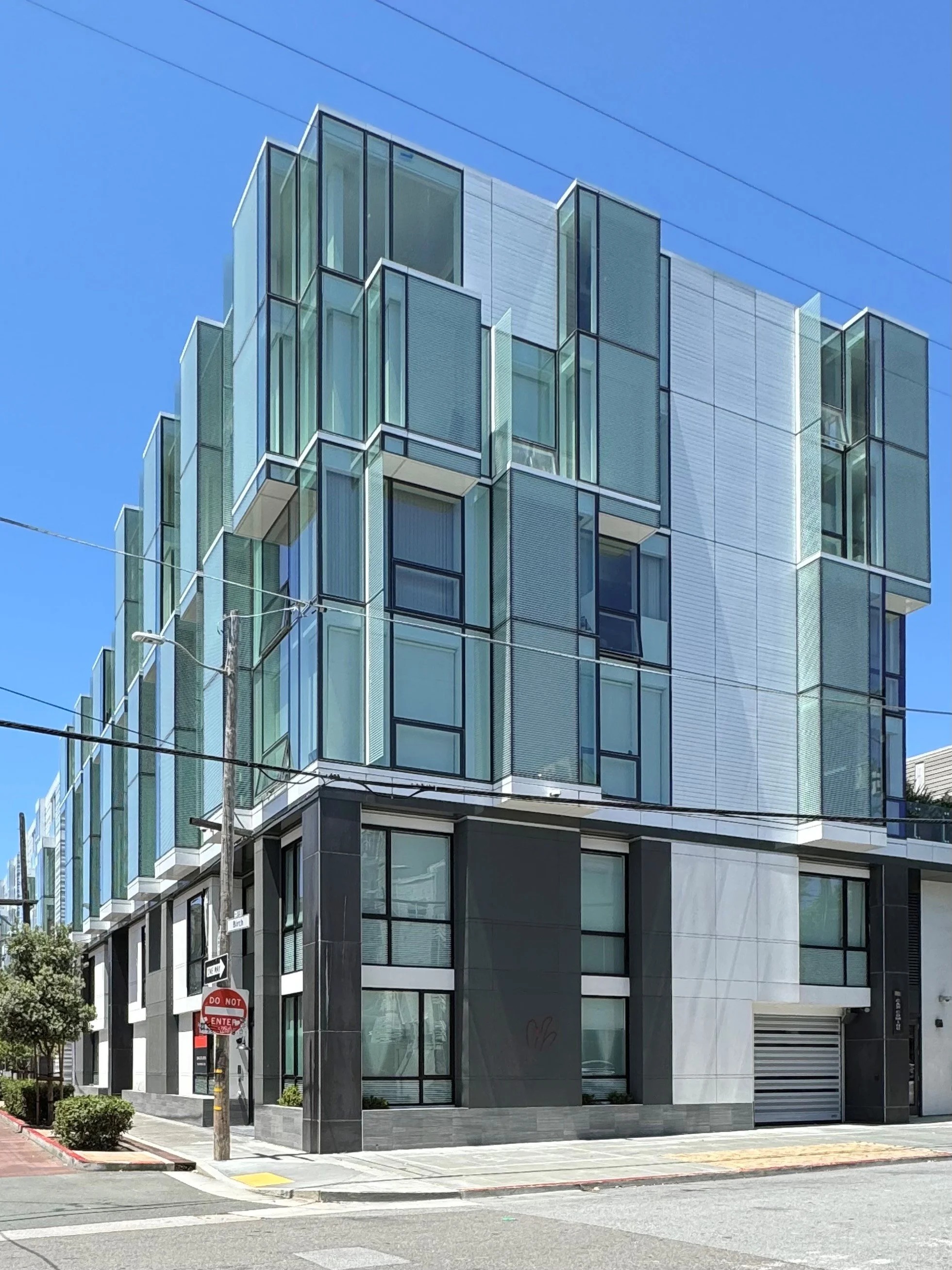 555 Fulton