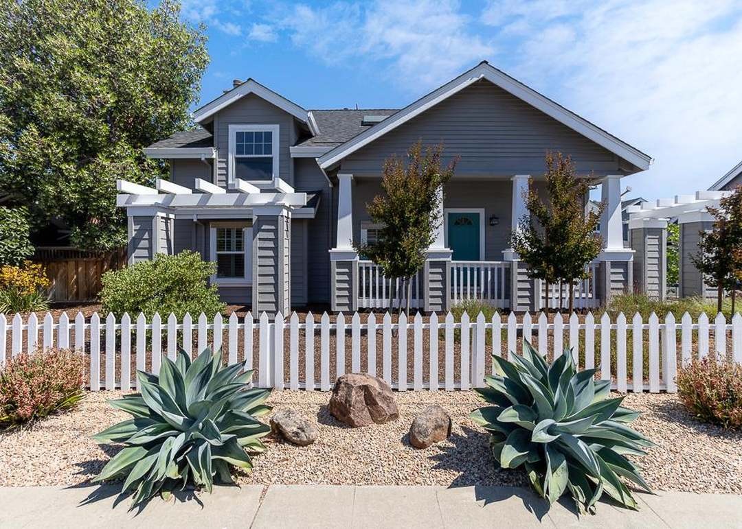D'Alanna Properties