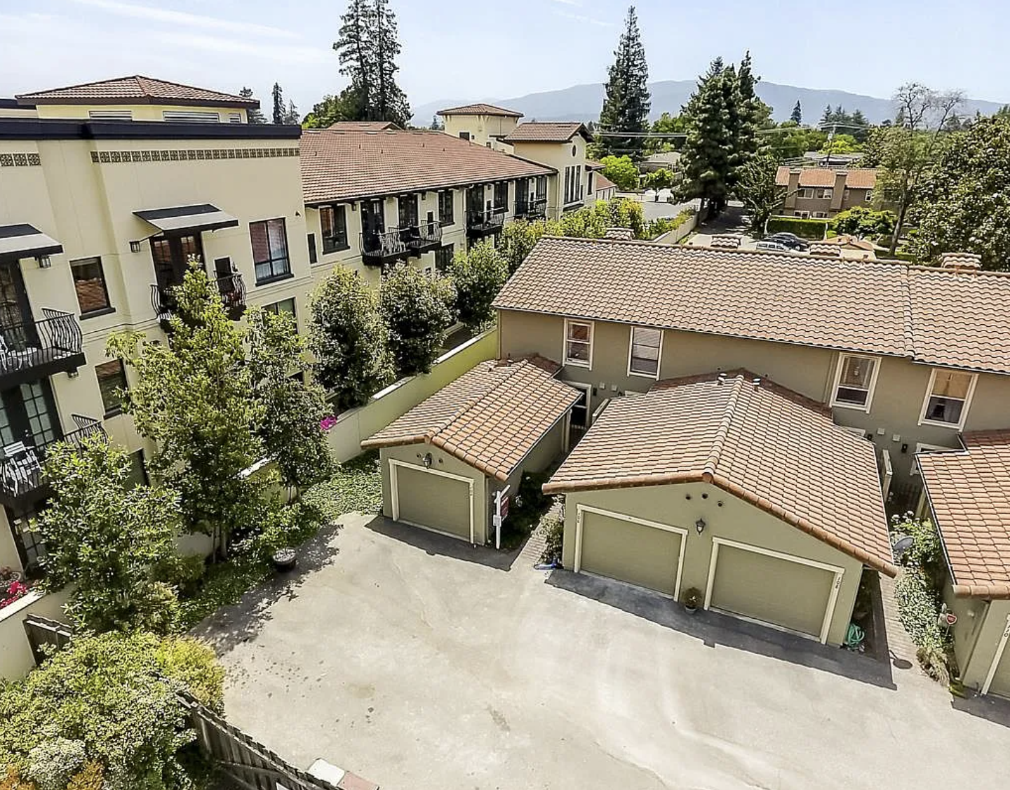 Rose Villas II