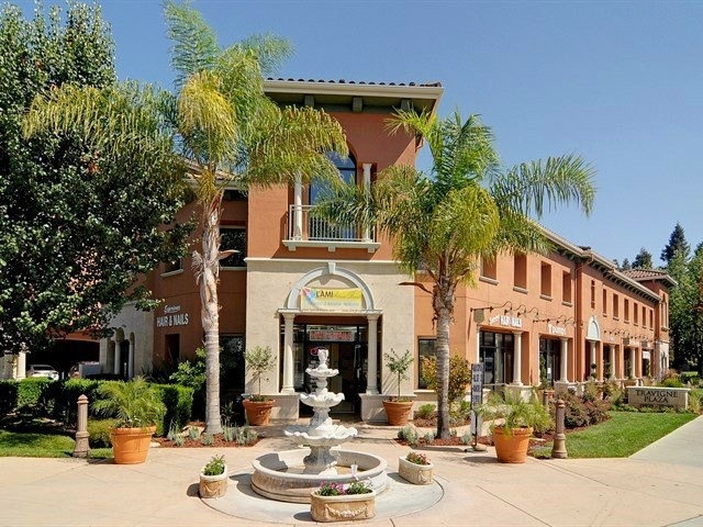 Travigne Villas
