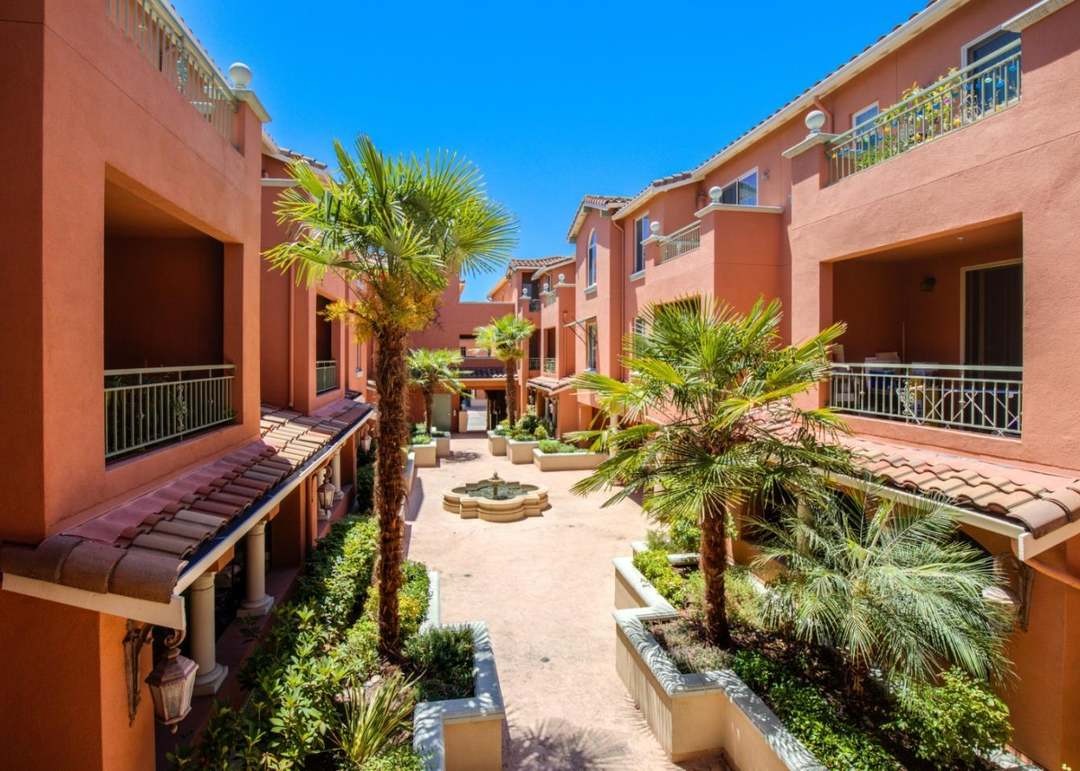 Travigne Villas