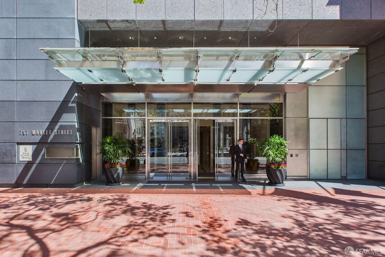 Four Seasons Residences