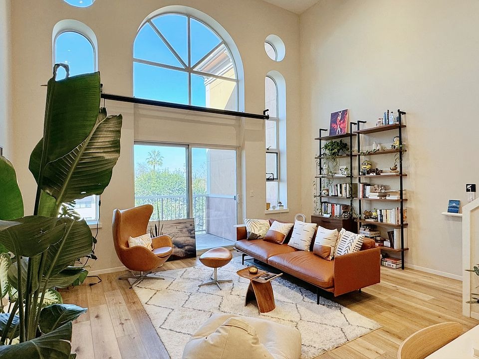 350 North 2nd Street