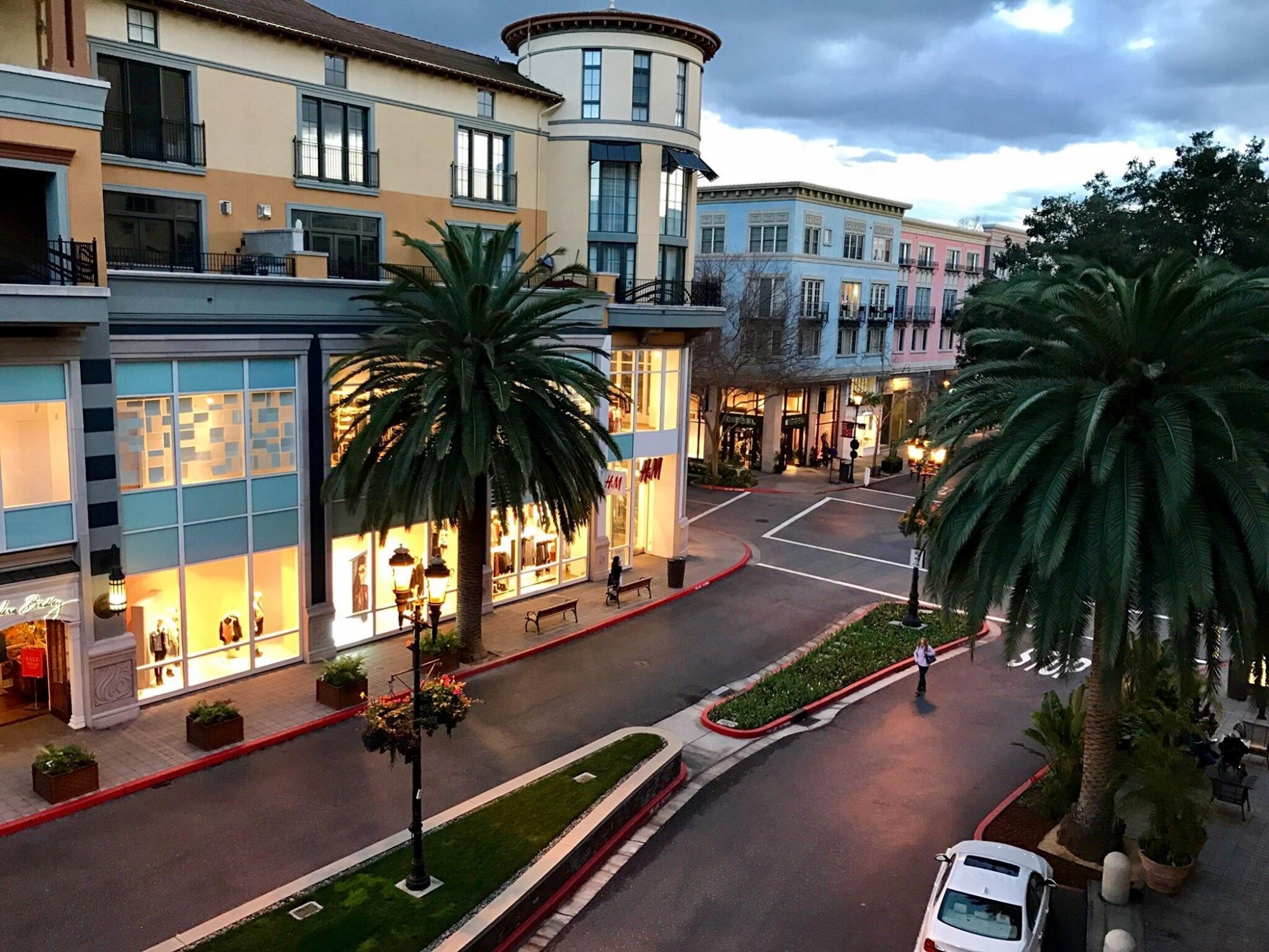378 Santana Row