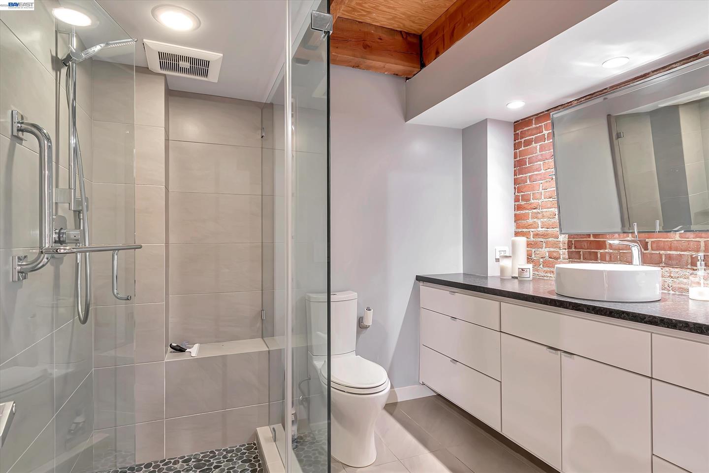 650 Delancey St #103 — photo 12