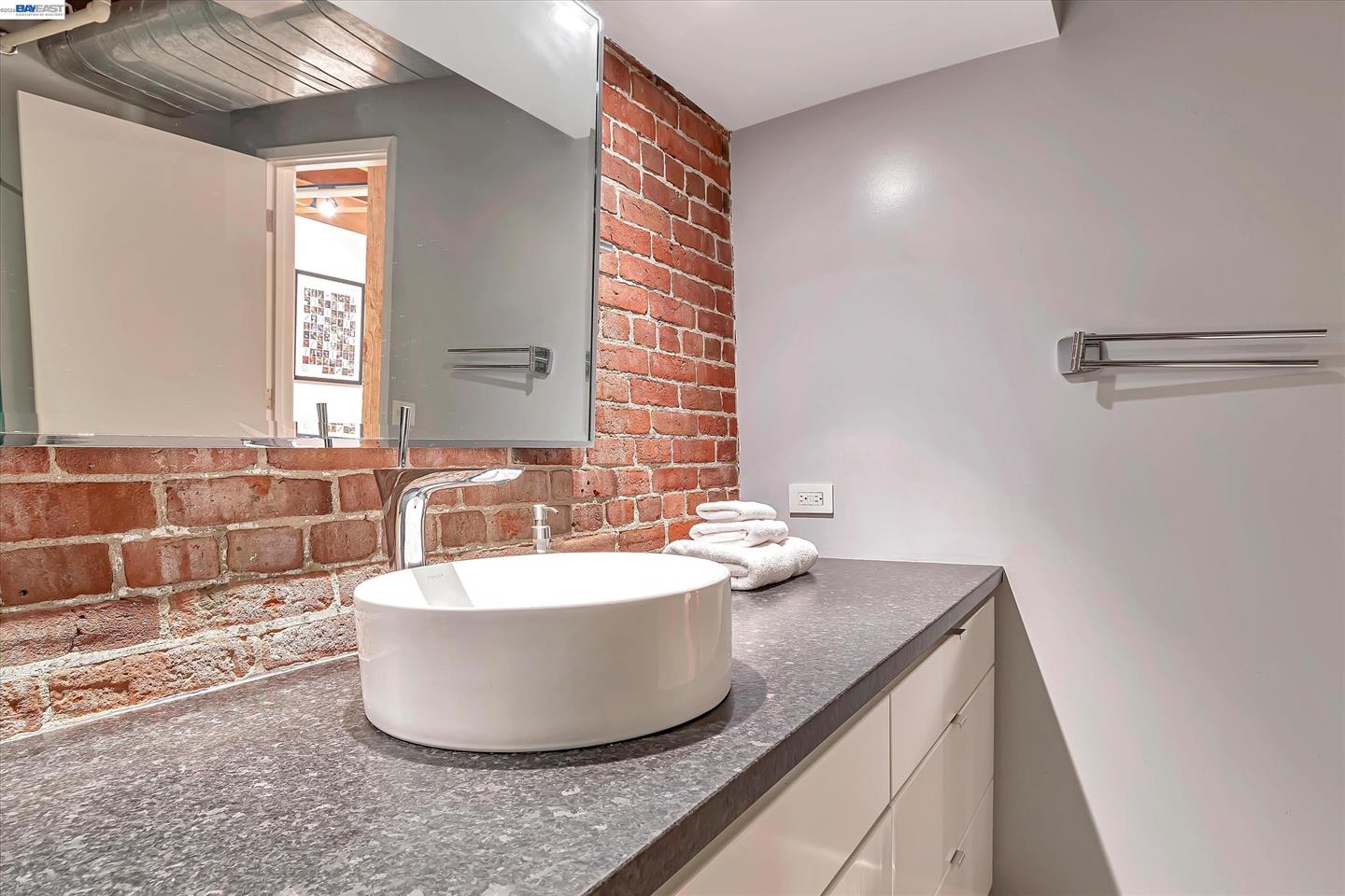650 Delancey St #103 — photo 13