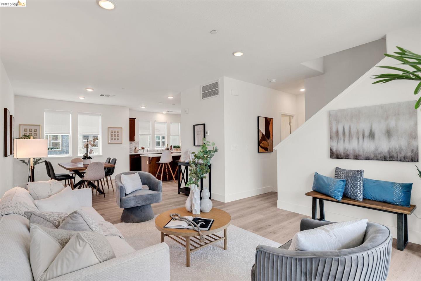 820 E Duane Ave #5 — photo 5