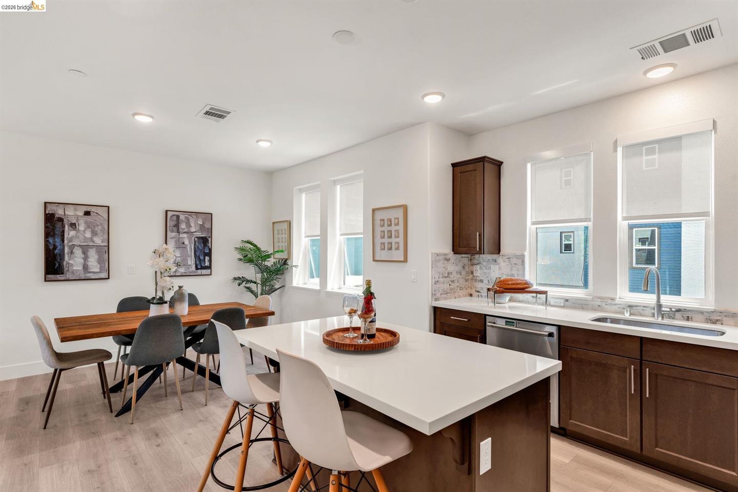 820 E Duane Ave #5 — photo 12