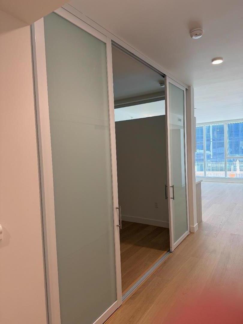 188 W St James Street #10413 — photo 6