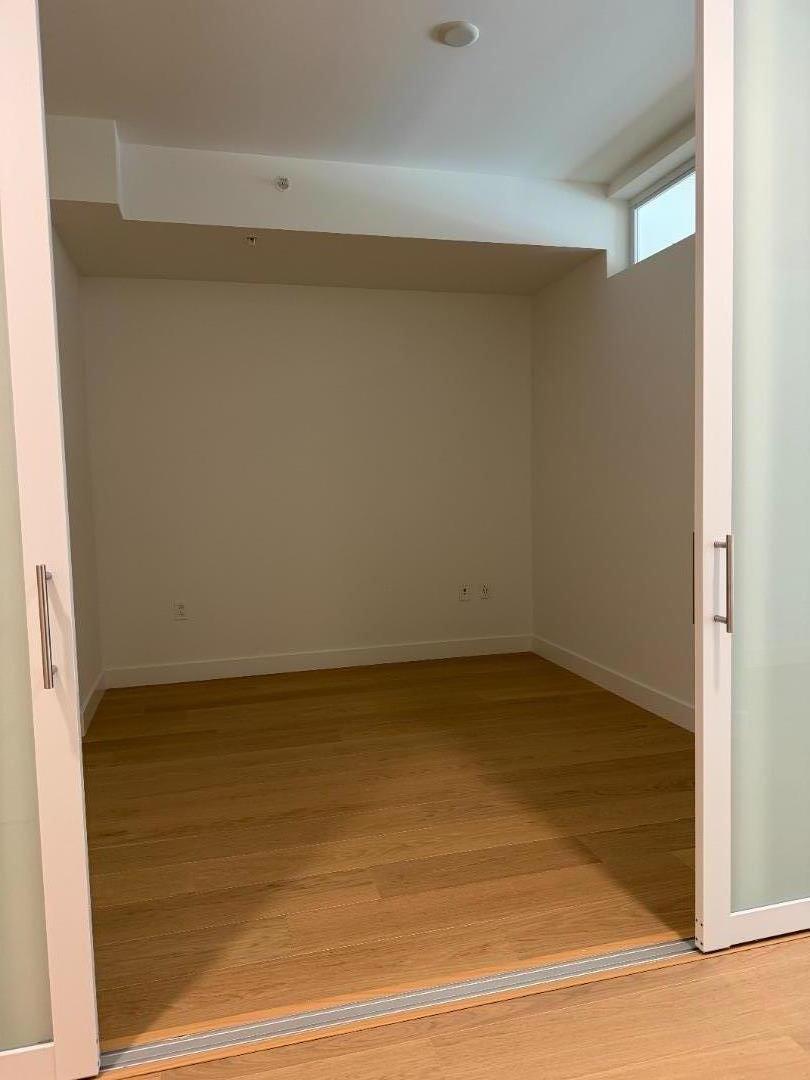 188 W St James Street #10413 — photo 7