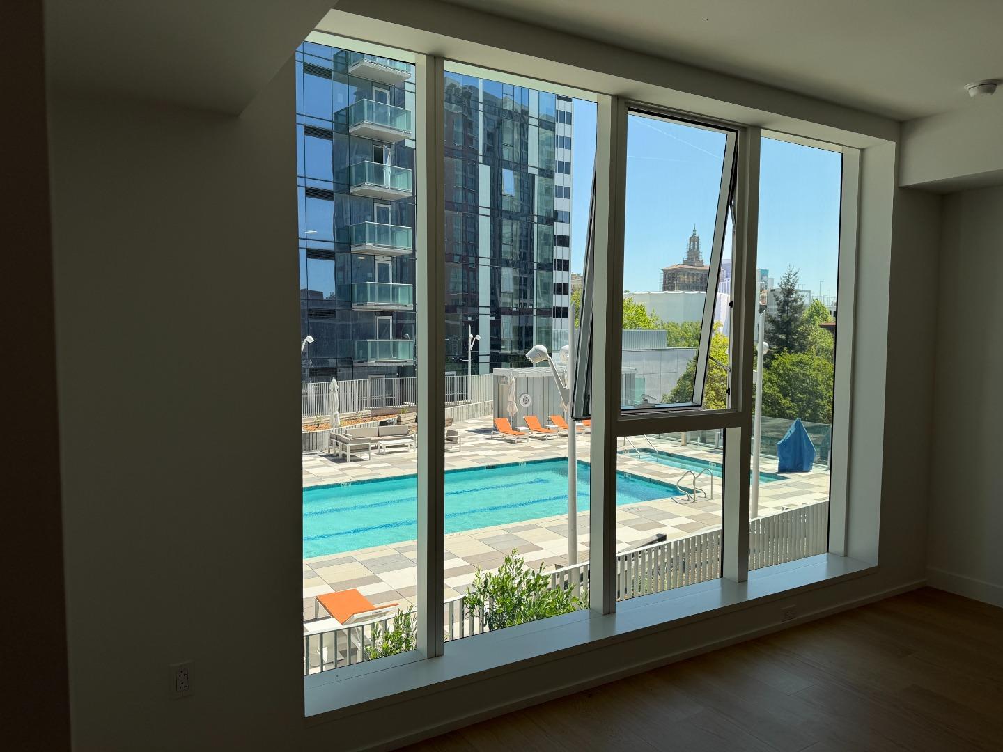 188 W St James Street #10413 — photo 12