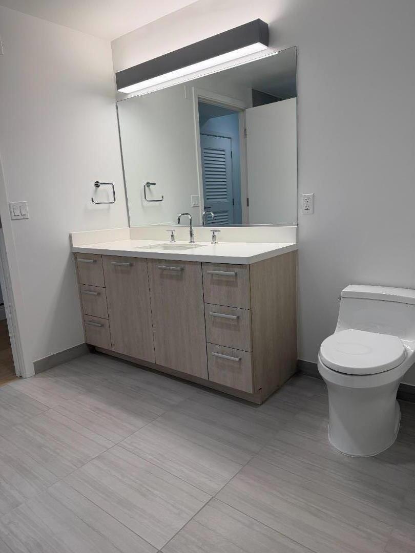 188 W St James Street #10413 — photo 15