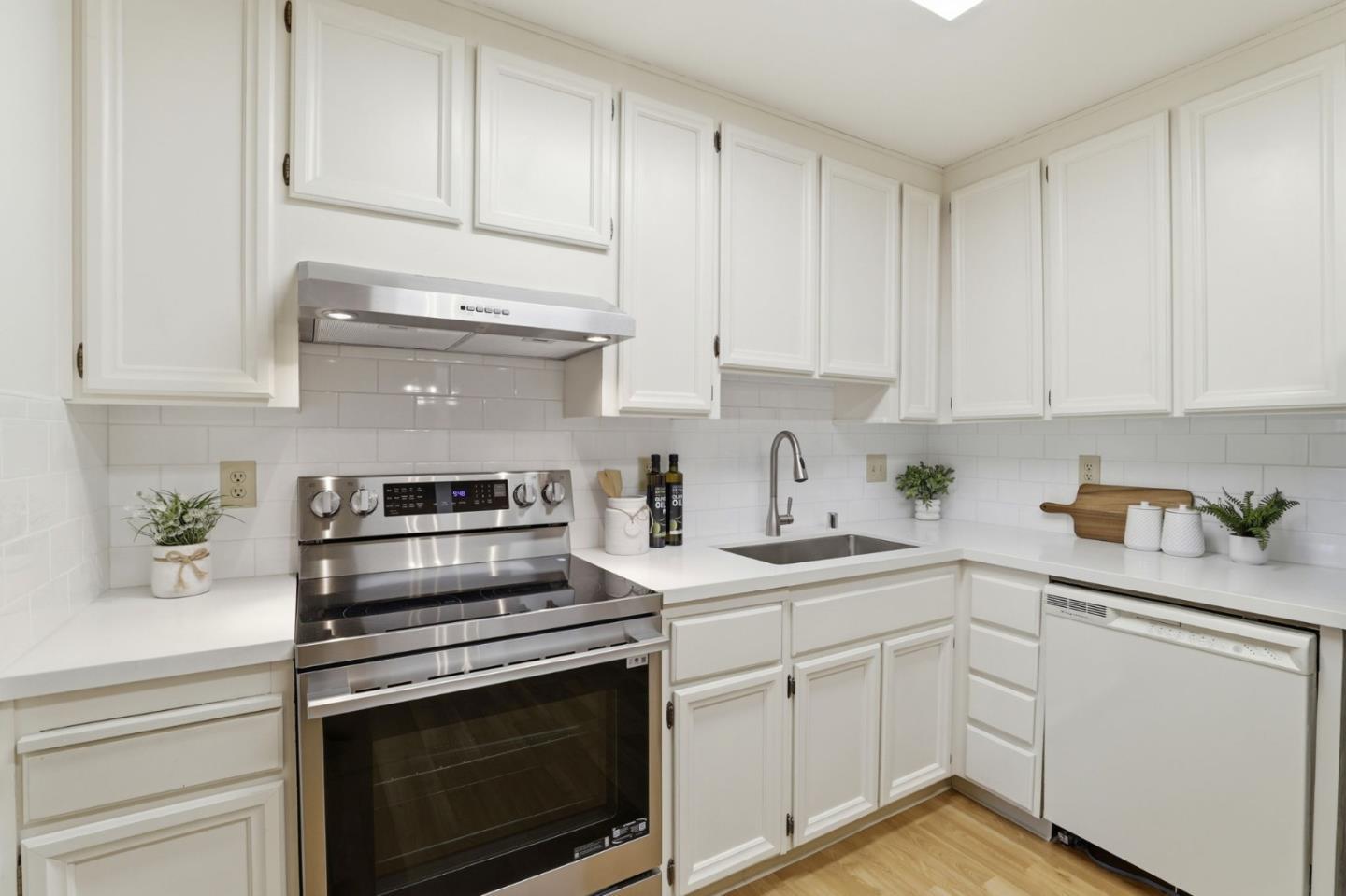 49 Showers Drive #W308 — photo 14