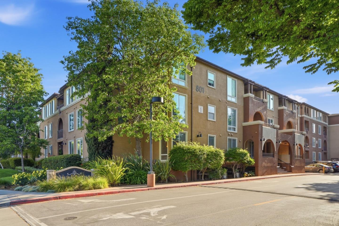 801 S Winchester Boulevard #2305 — photo 2