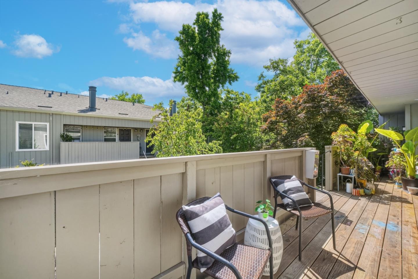 909 Apricot Avenue #C — photo 3