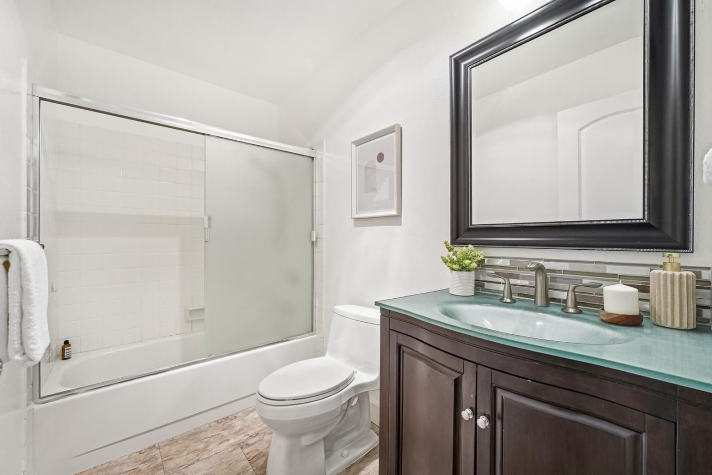 909 Apricot Avenue #C — photo 12