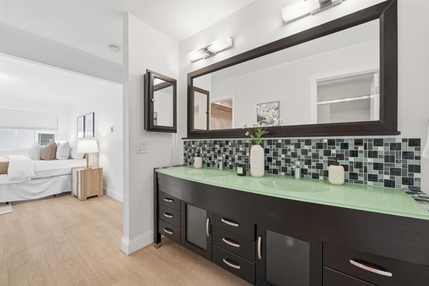 909 Apricot Avenue #C — photo 16