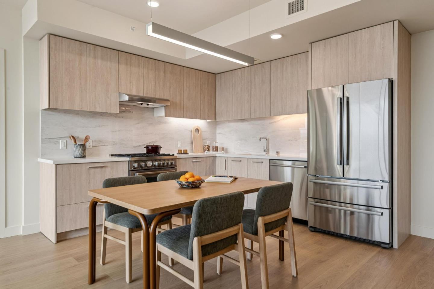 188 W Saint James Street #10515 — photo 4