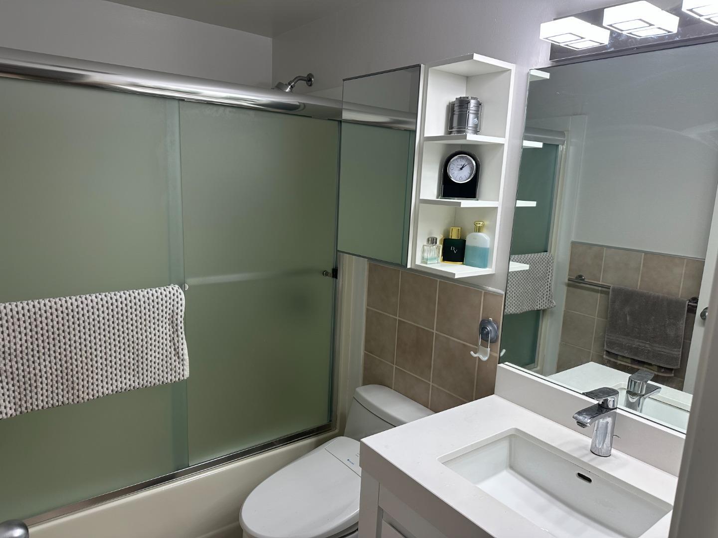 601 Van Ness Avenue #69 — photo 11