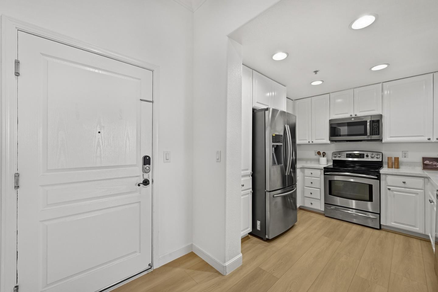 1883 Agnew Road #424 — photo 5