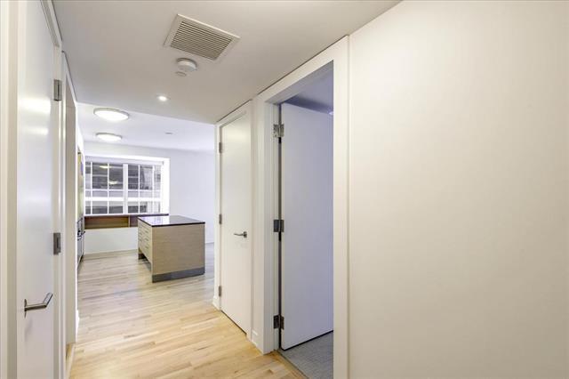 301 Mission Street #5C — photo 7