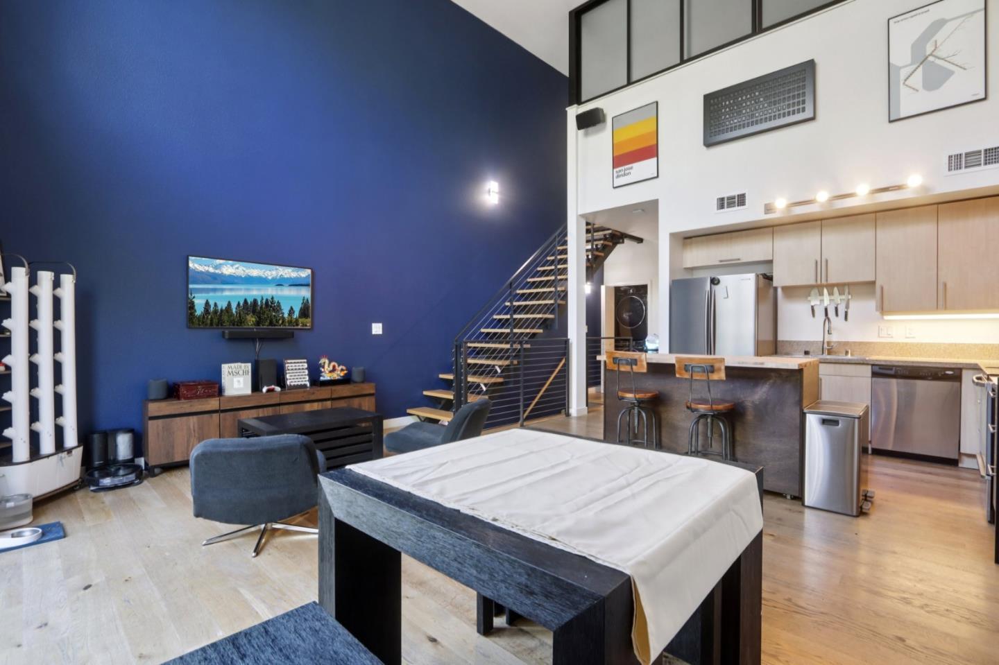 88 Bush Street #2215