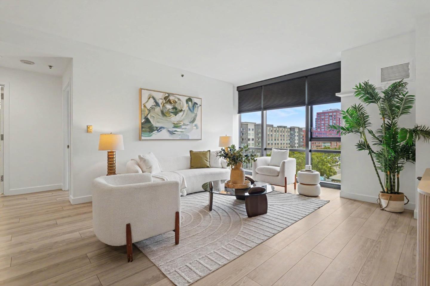 260 King Street #Unit 555 — photo 3