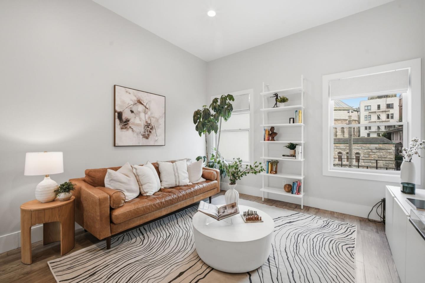 1620 Broadway #5 — photo 4