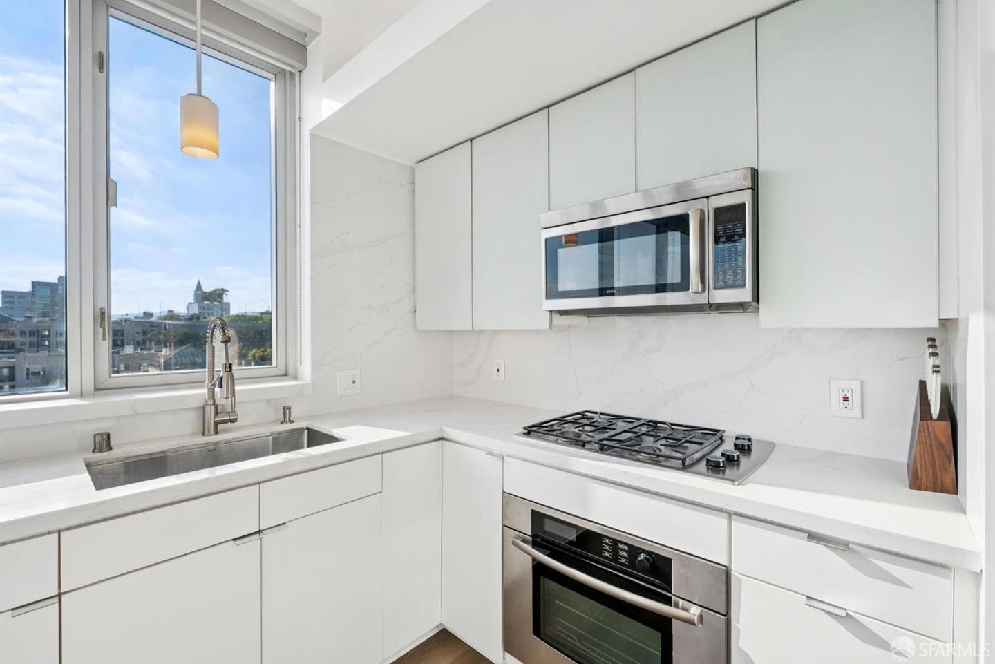 501 Beale Street #7H — photo 15