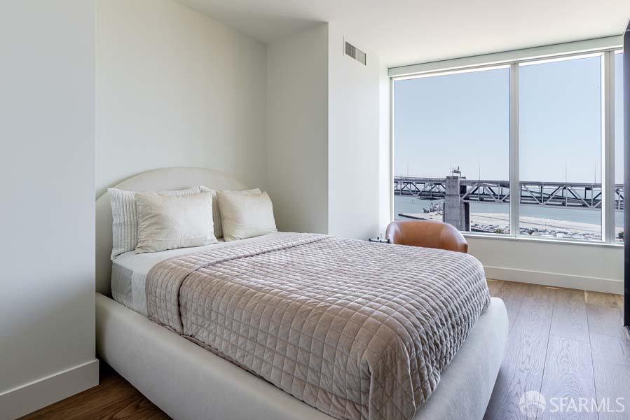 338 Spear Street #18E — photo 16