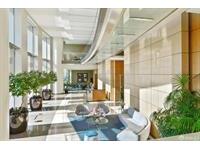 425 1St Street #2003