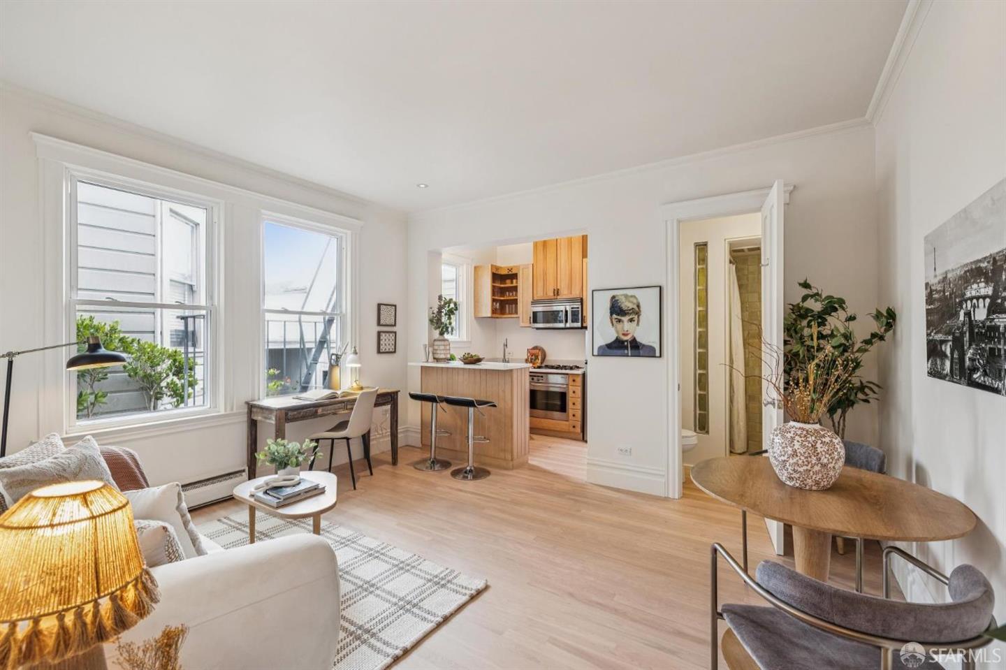 2211 California Street #303 — photo 3