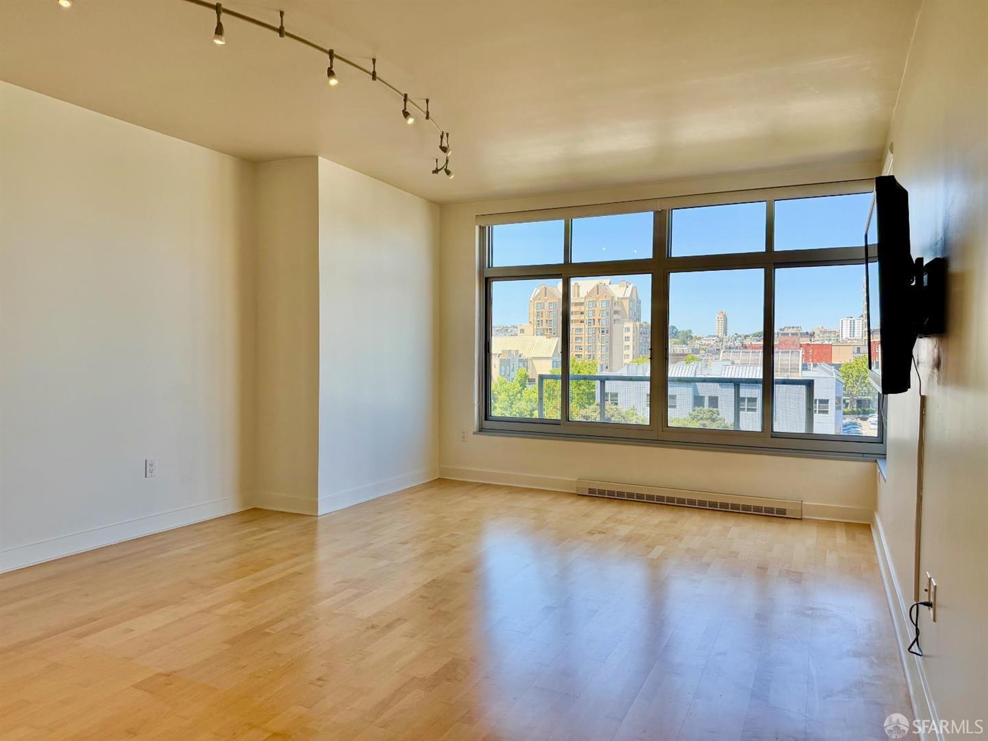 1310 Fillmore Street #610 — photo 2