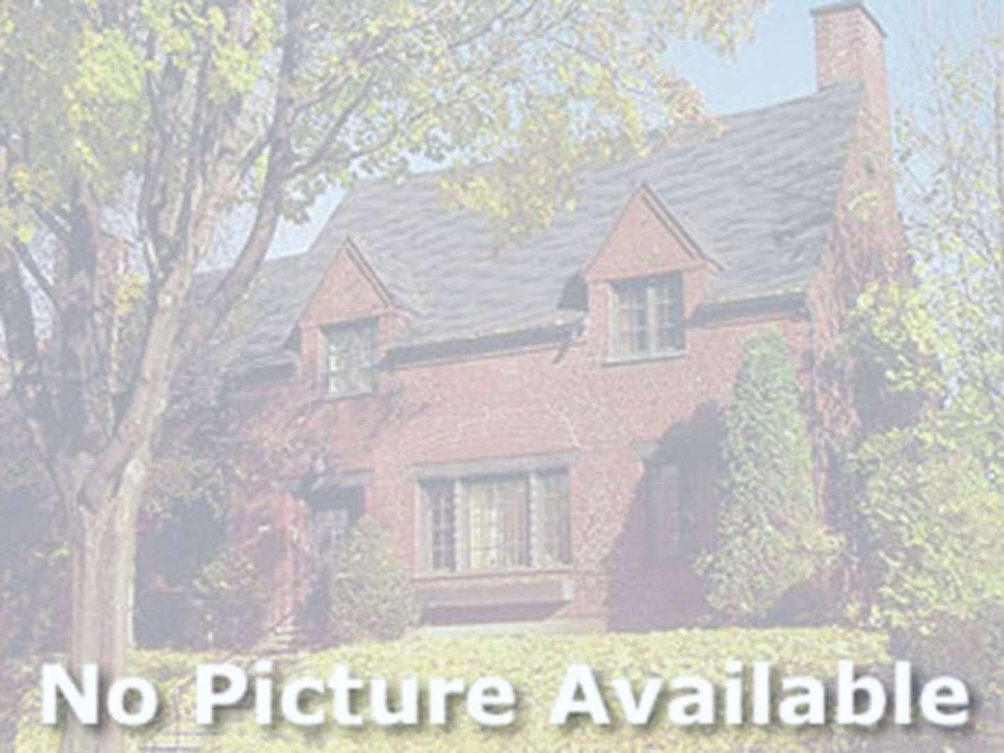 1635 Chestnut Street — photo 3