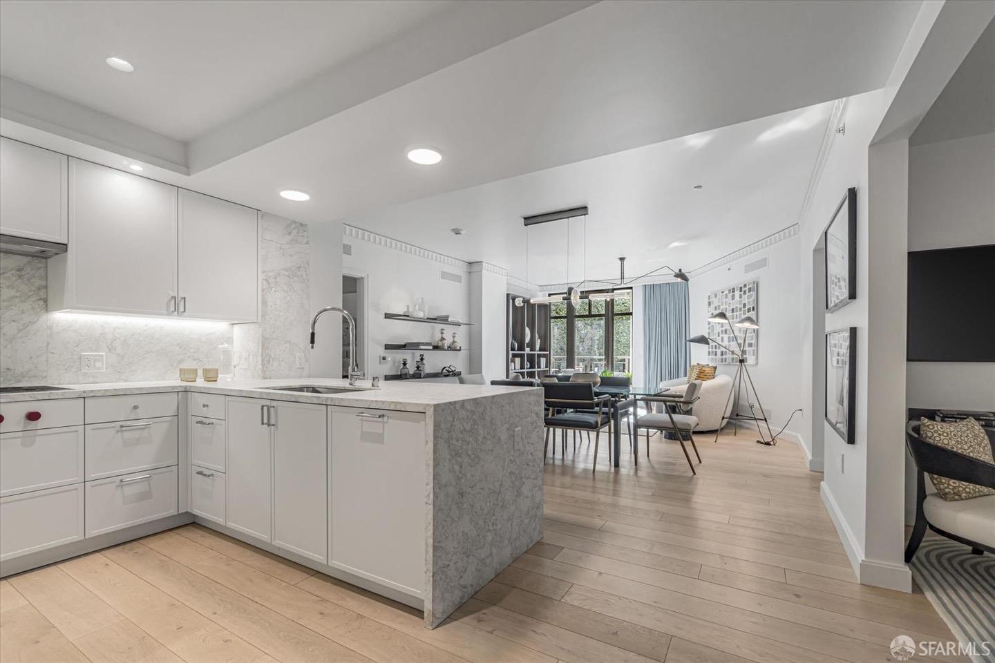 875 California Street #202 — photo 19