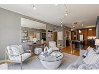 170 King Street #828