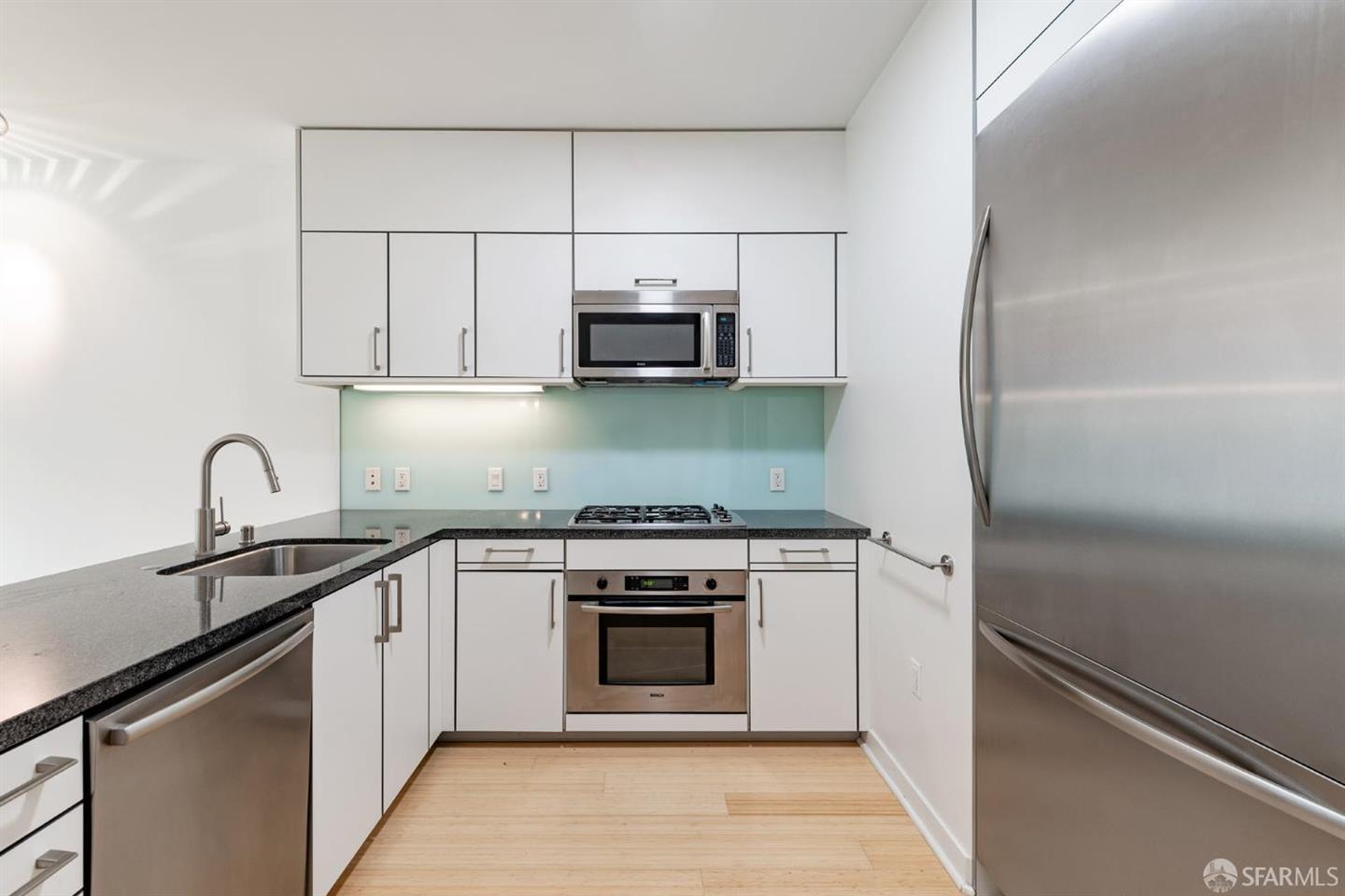 318 Spear Street #8H — photo 5