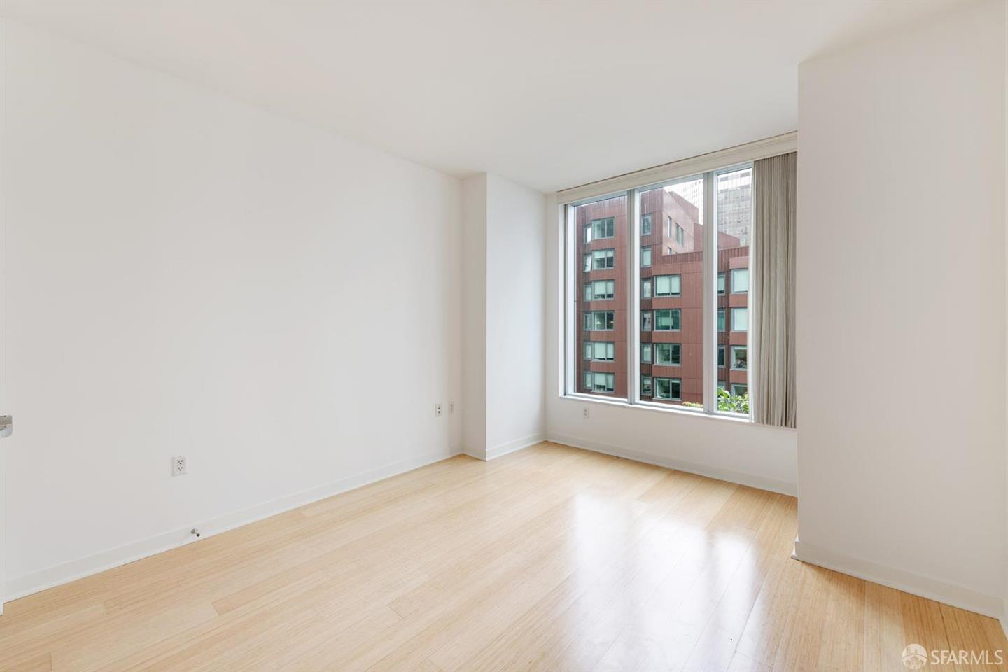 318 Spear Street #8H — photo 9