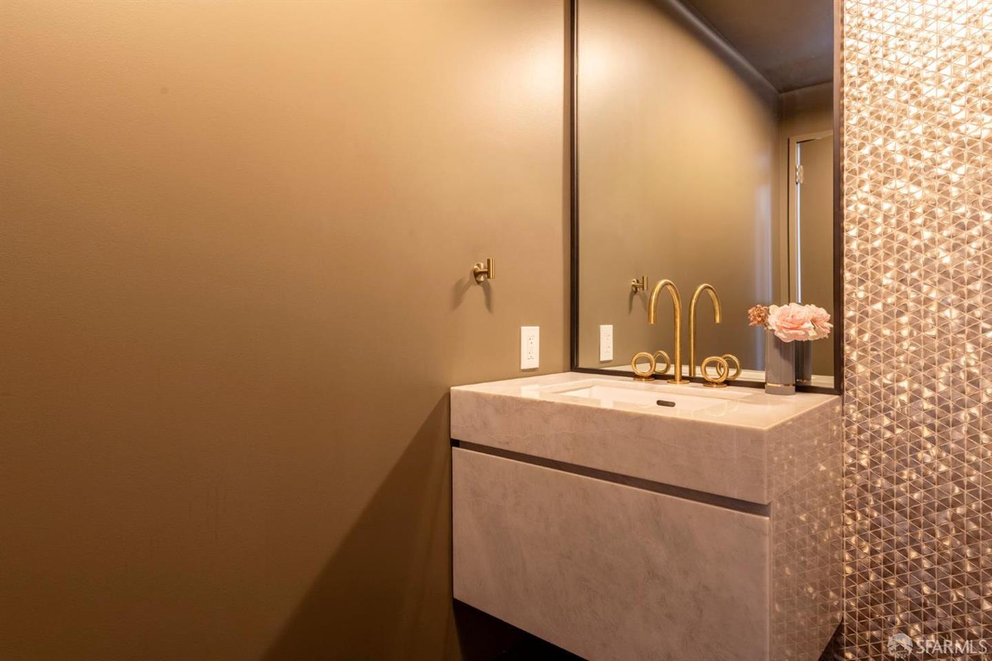 488 Folsom Street #3404 — photo 3