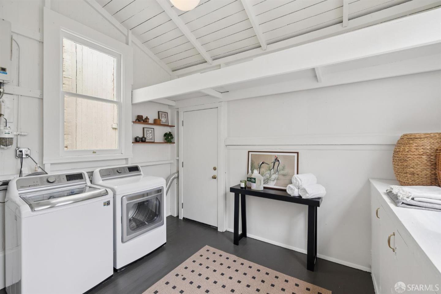 616 Broderick Street — photo 14