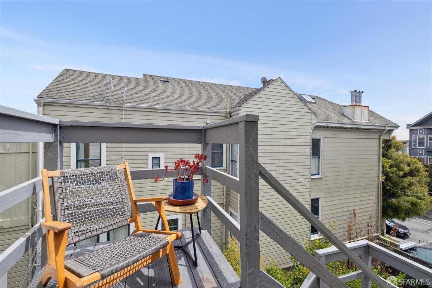 616 Broderick Street — photo 34