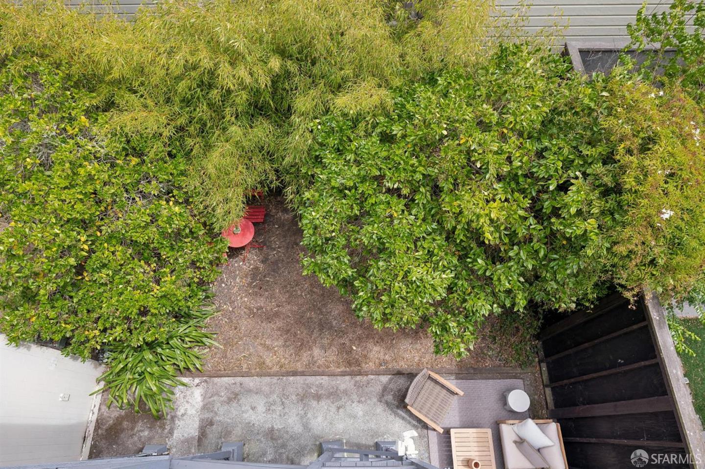 616 Broderick Street — photo 35