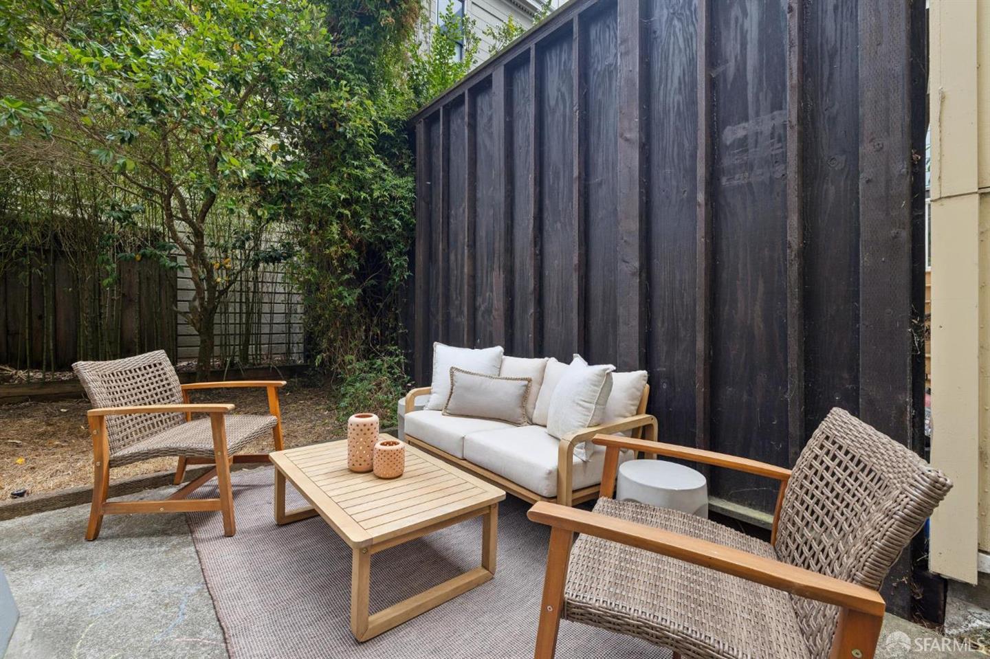 616 Broderick Street — photo 37