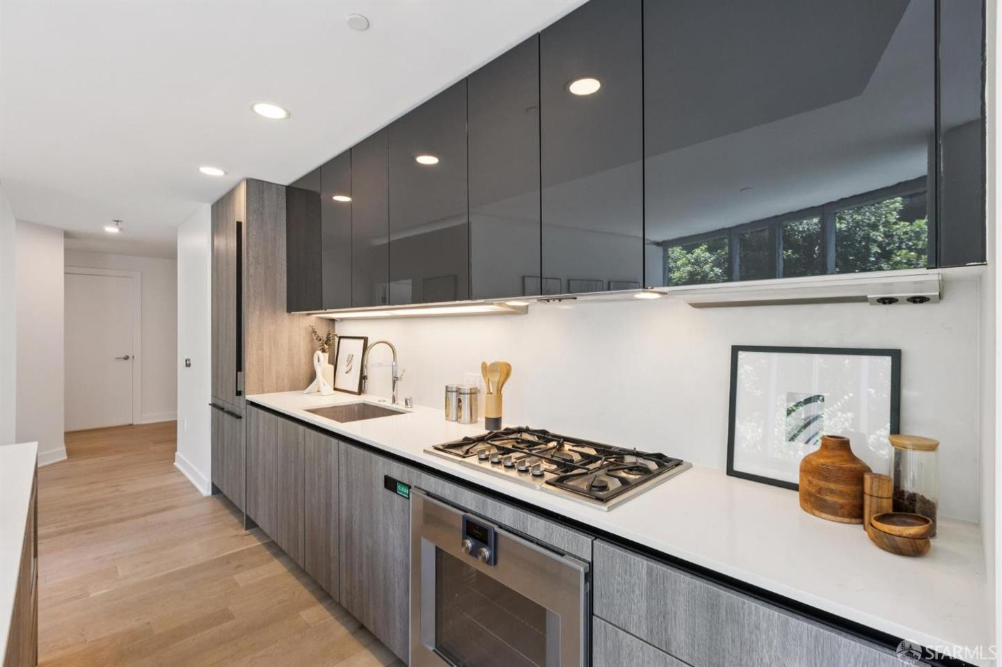 201 Folsom Street #3G — photo 10