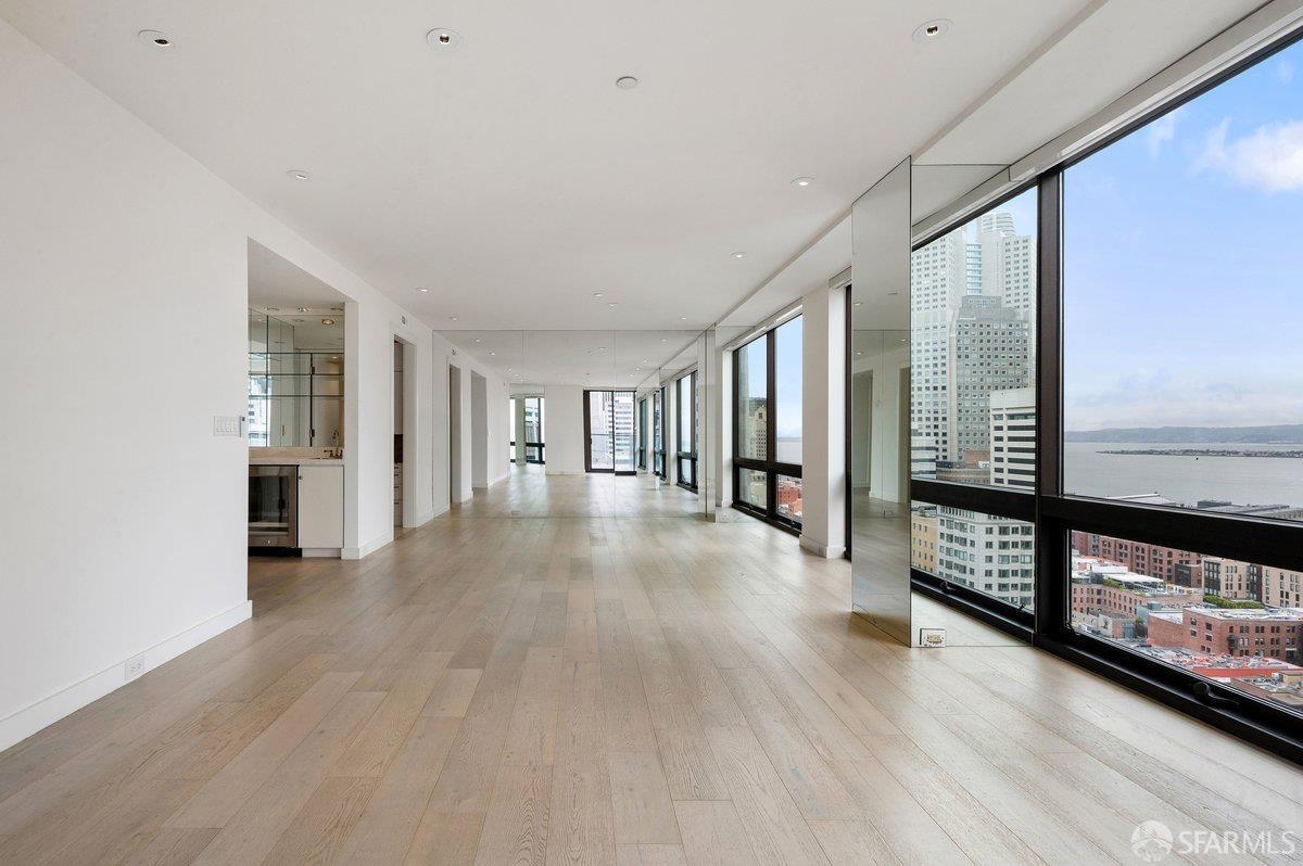 611 Washington Street #2305