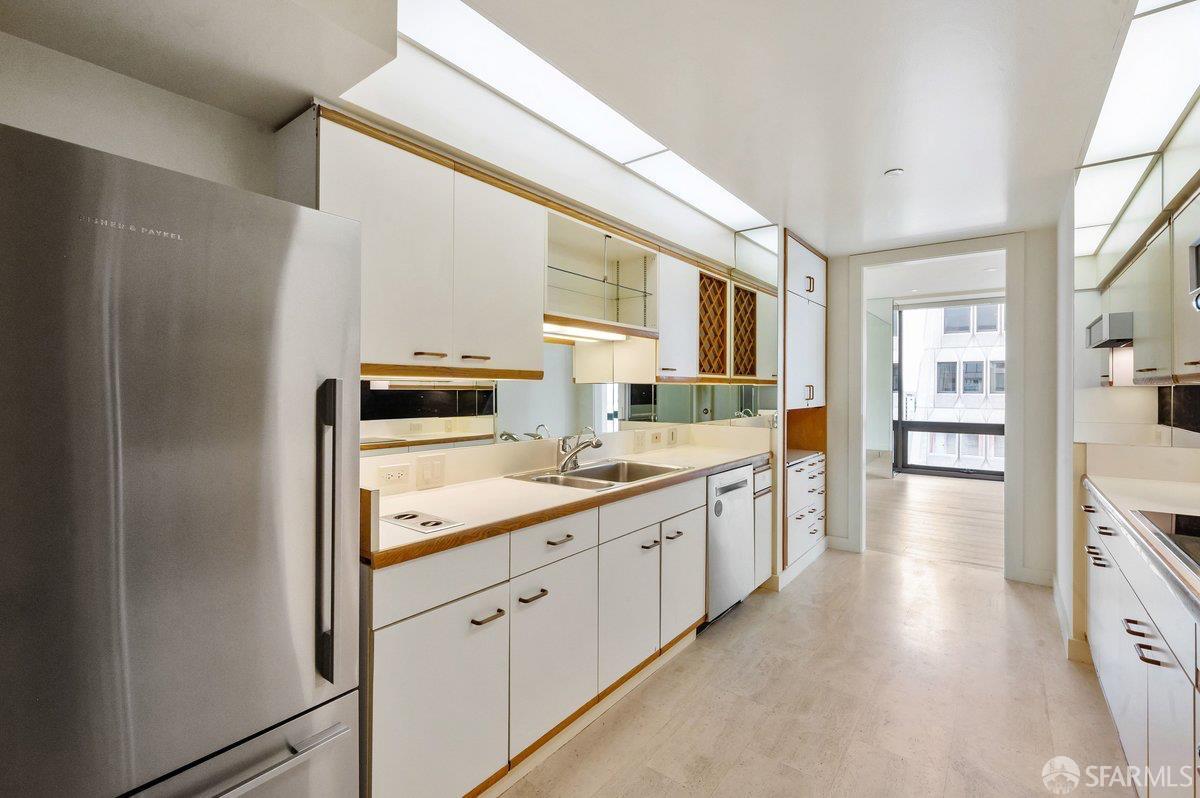 611 Washington Street #2305 — photo 16